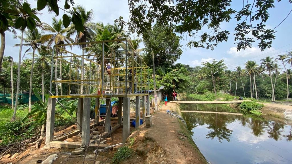The house under construction