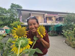 Our head gardener with new teeth too!