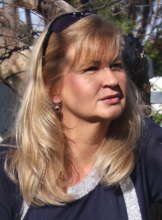 Dr. Ewa Skowronska
