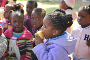 Healthy Snacks at The Topsy Play & Learn Centre