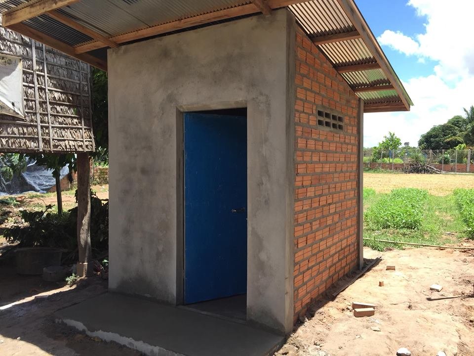 Safe toilets help flush out disease in Cambodia