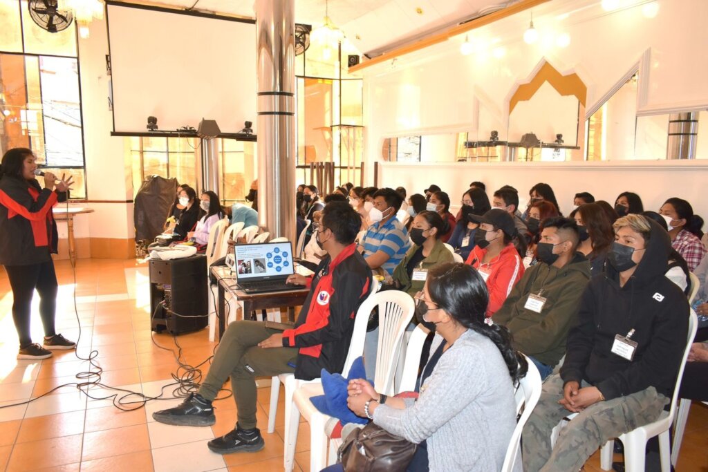 Give the Gift of Education to Bolivian Girls