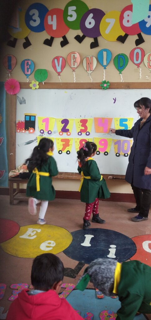 Give the Gift of Education to Bolivian Girls