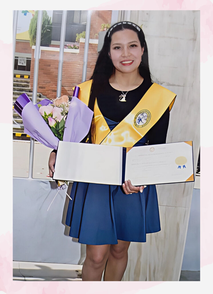 Give the Gift of Education to Bolivian Girls