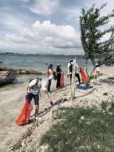 Beach cleanup Punta Arena