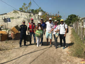 Beach cleanup at Punta Arena