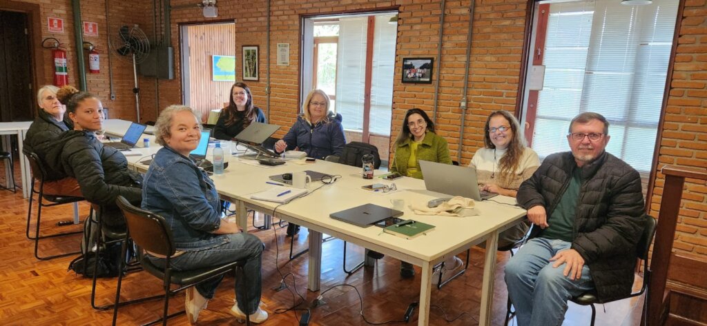 We all work at Escas and want to Thank You!