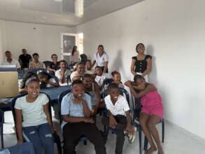 kids erupting in joy as they learn AI