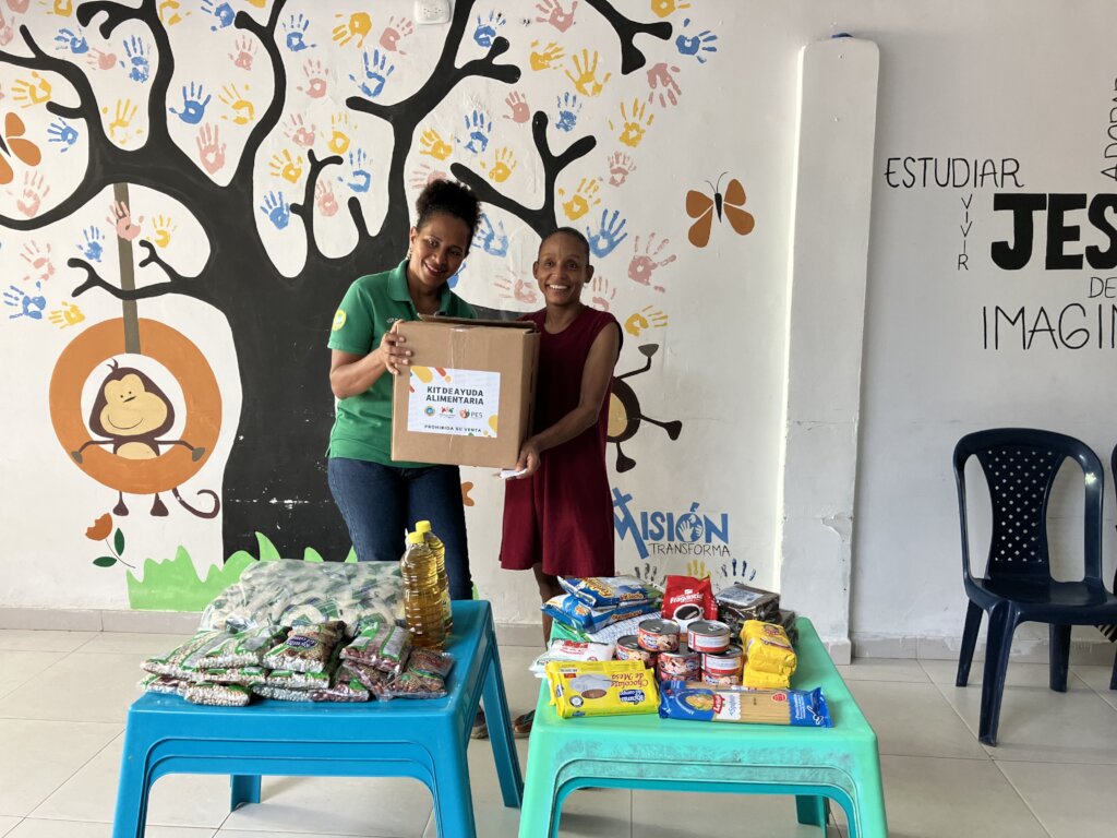 Mother Receiving Food Kit