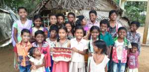 Children wishing you "Merry christmas"