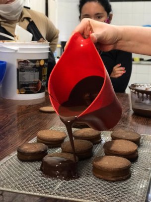 Pouring chocolate