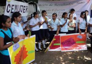 NO MAS TRATA DE PERSONAS - NO MORE TRAFFICKING OF