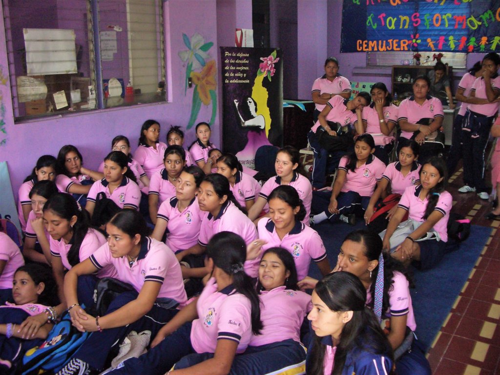 CHANGE THE LIFE OF 300 SALVADORAN SCHOOL GIRLS
