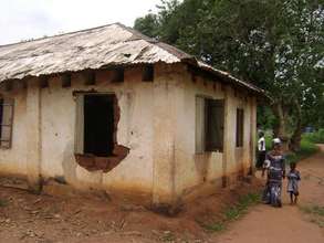 Side view of the remaing dilapidated classroom