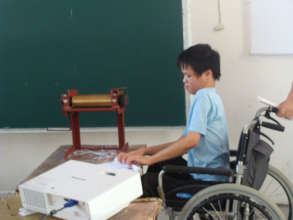 Nguyen Trong Hoan is a person living in a family