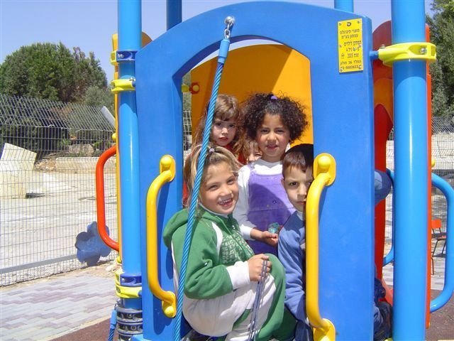 1,000 Jewish and Arab Students Learning Together