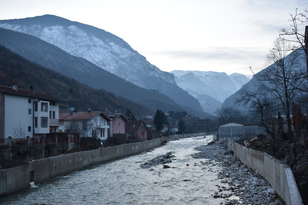Give healing to 20 survivors of violence in Kosovo