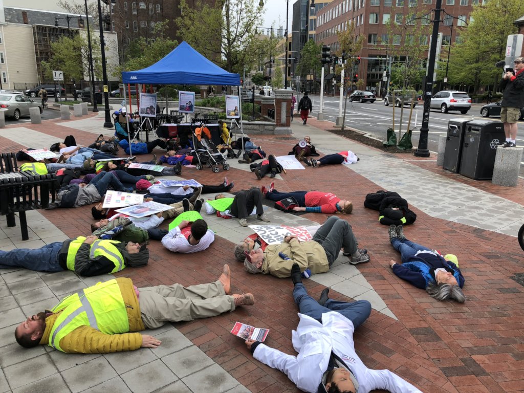 Train 500 Activists to Fight for Lower Drug Prices