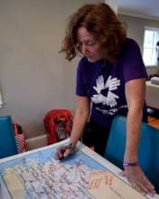 A volunteer evaluates the situation
