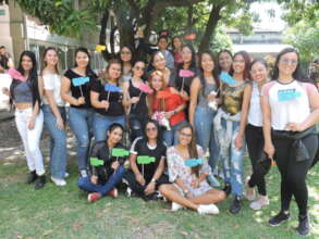 Train young Colombian women for a career in STEM