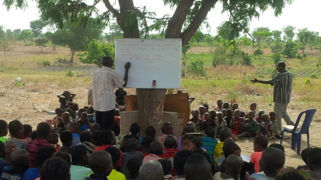 Emergency Classes For 500 IDP Children in Nigeria