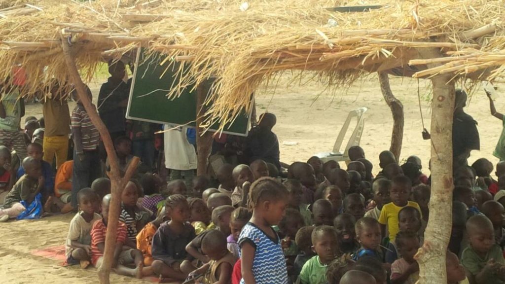 Emergency Classes For 500 IDP Children in Nigeria