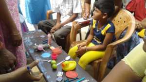 Identifying objects game