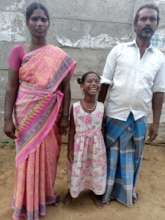 Yogeshwari with her parents