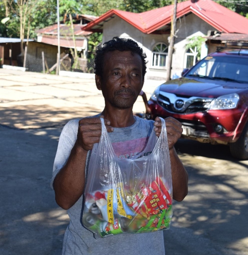 Helping the Mangkhut victims in Abra, Philippines