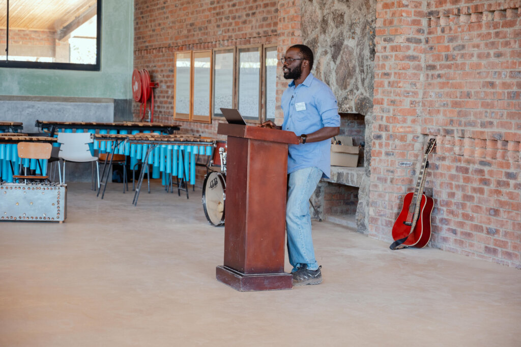 Build the USAP Community School in Zimbabwe