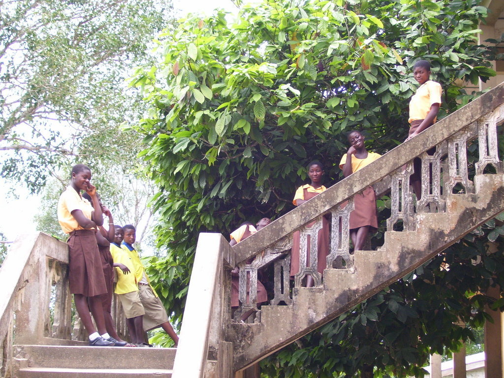 Bicycles, 495 Cocoa Farmers' School Children in Gh