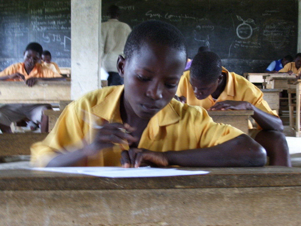 Bicycles, 495 Cocoa Farmers' School Children in Gh