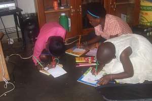 Children Revising for Final Exams