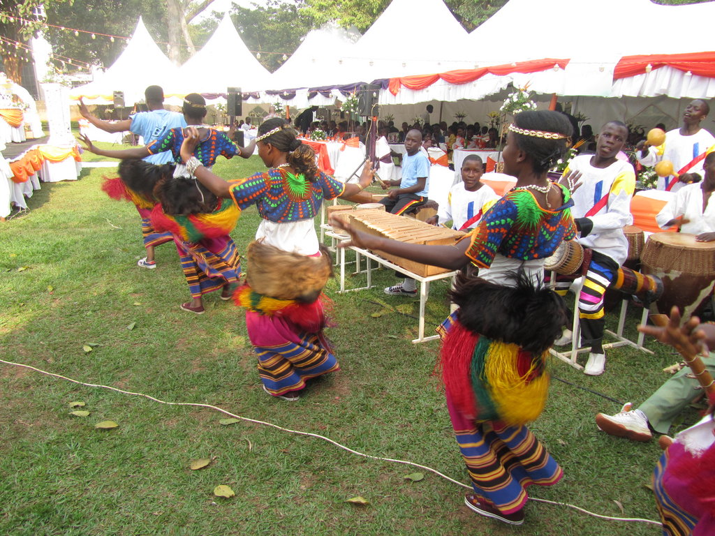 Bitone Troupe Perfom on a Wedding