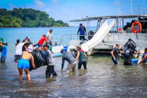 Beach clean up at Corcovado Park