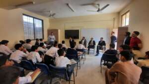 Rakhte-Safar: Role model session with students!