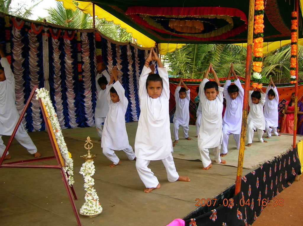 Sponsor children's education in rural India