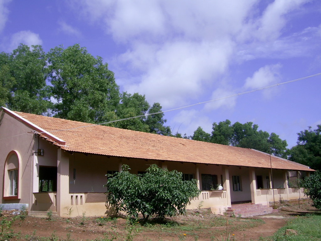 Sponsor children's education in rural India