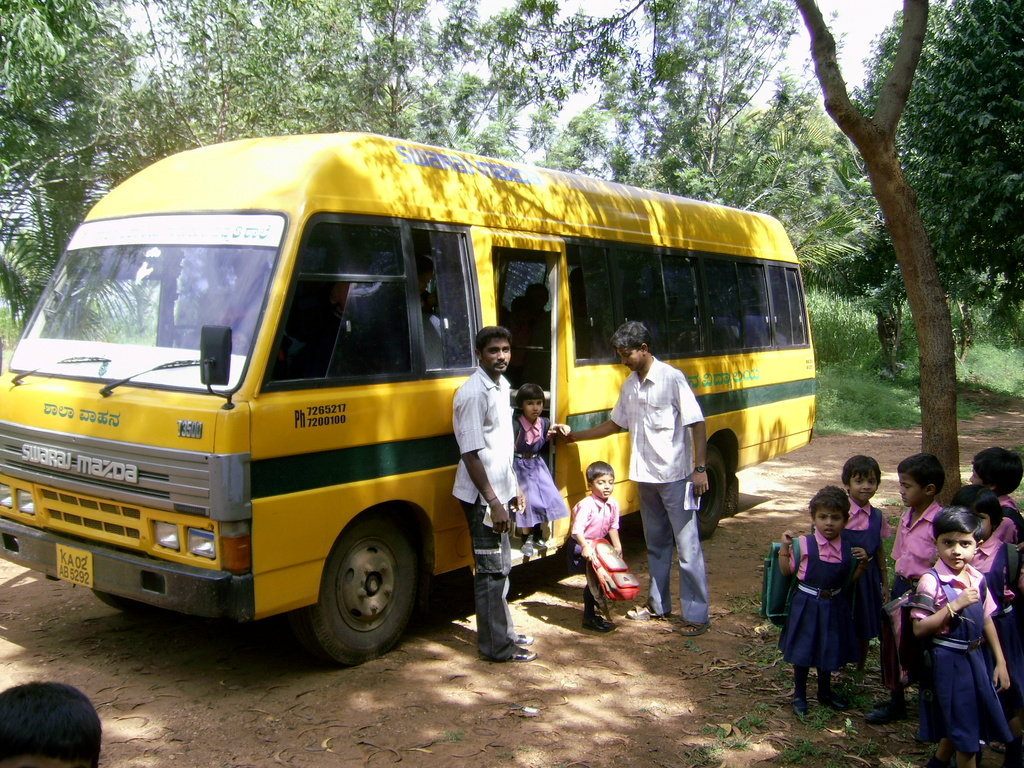Sponsor children's education in rural India