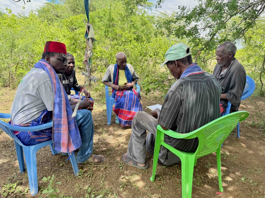 Thome: A meeting of the Elders before the ceremony