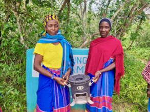 Women Elders with the modern cookstove  23.06.2023