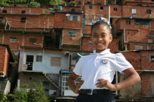 VENEZUELA: EDUCATE, FEED AND HEAL 400 SLUM KIDS