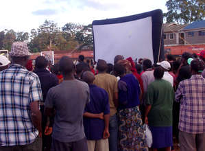 Crowd gathers Kariobangi community film screening