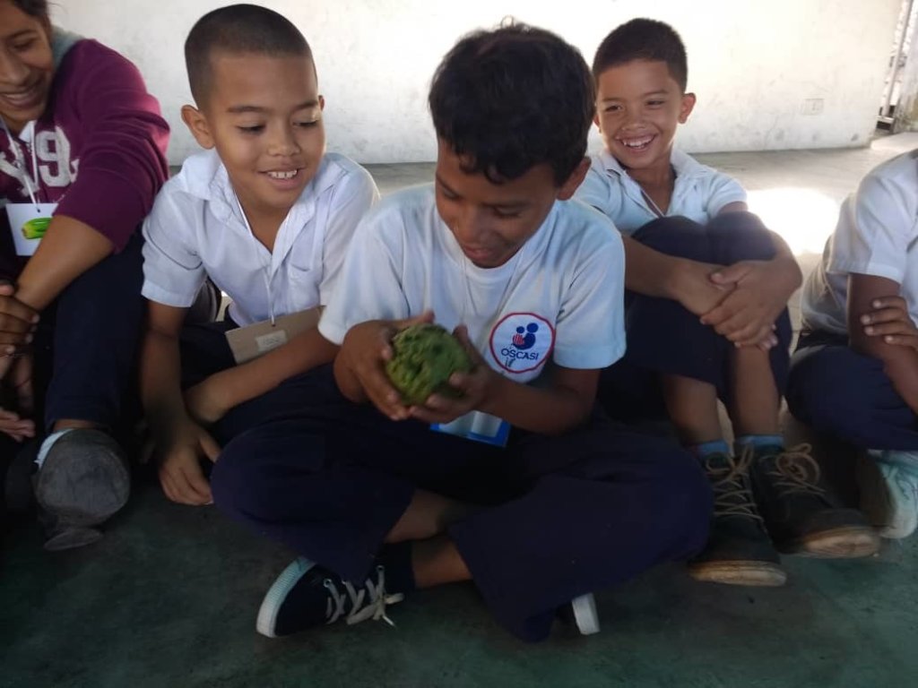 Nutrition & health for 150 kids Petare, Venezuela