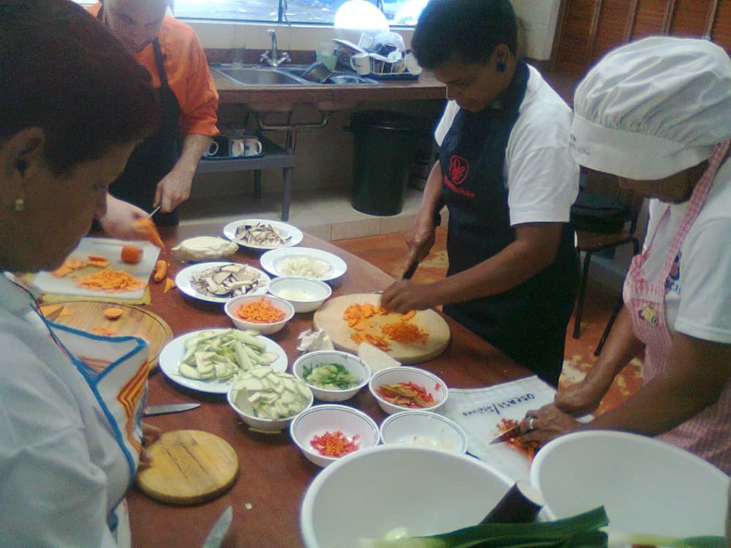 Nutrition & health for 150 kids Petare, Venezuela