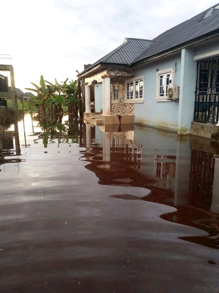RELIEF TO FLOOD VICTIMS IN DELTA STATE, NIGERIA