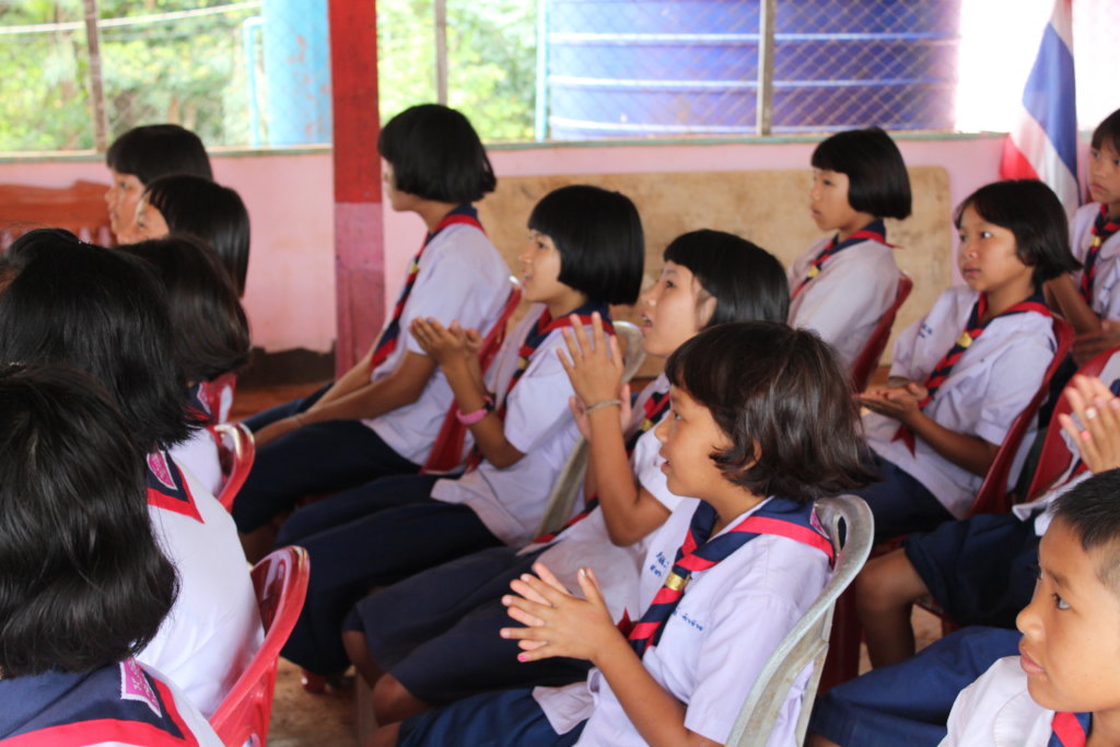 Help 500 Thai children get an education