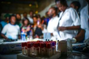 How to test if someone has syphilis or diabetes