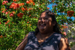 Salvadorian woman received cash support from IRC