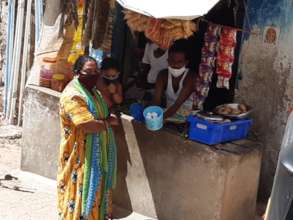 Egg distribution to cradle mothers